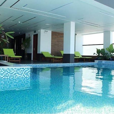 Daisy Hotel Nha Trang Exteriör bild