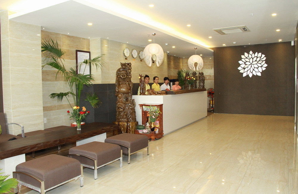 Daisy Hotel Nha Trang Exteriör bild