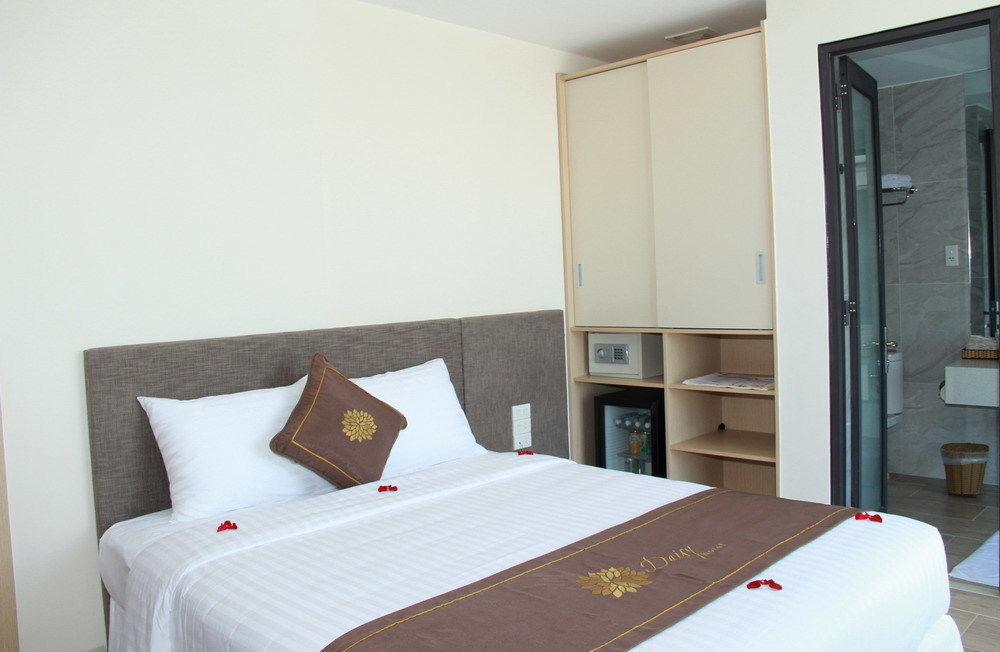 Daisy Hotel Nha Trang Exteriör bild