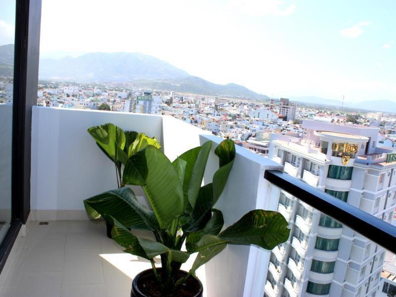 Daisy Hotel Nha Trang Exteriör bild
