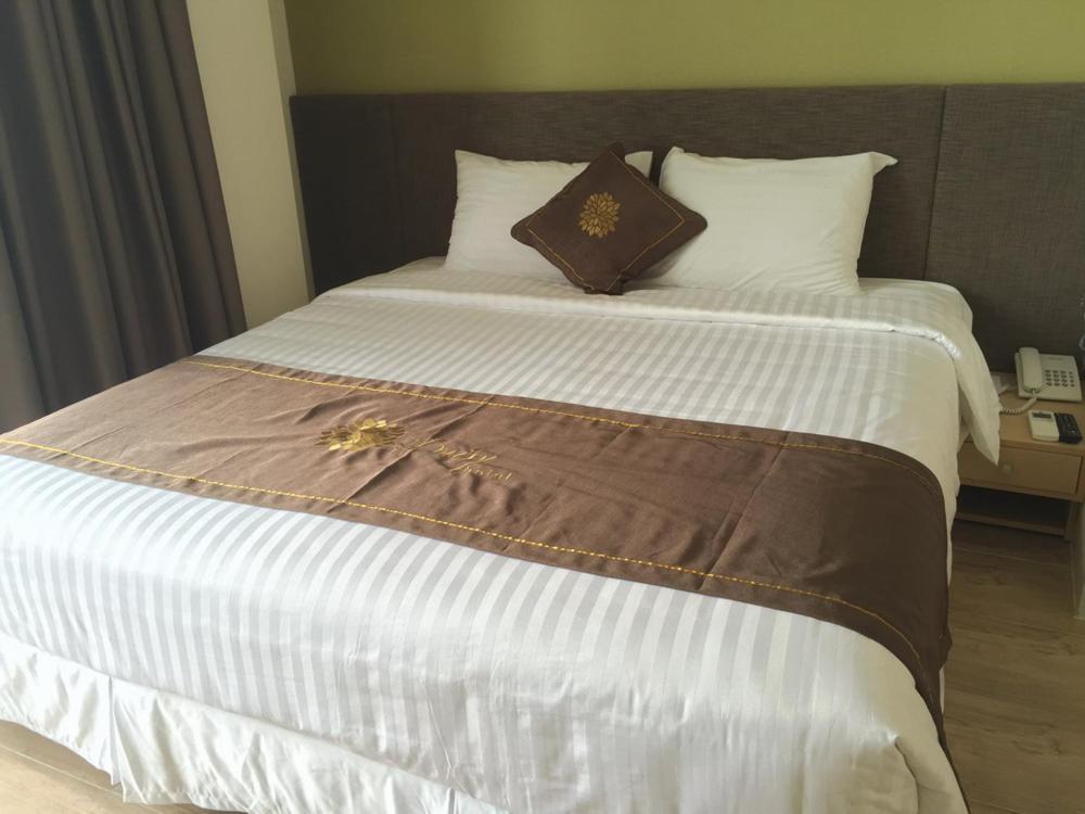Daisy Hotel Nha Trang Exteriör bild