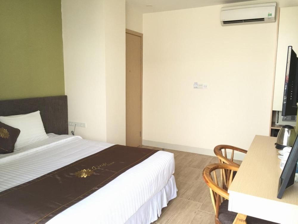 Daisy Hotel Nha Trang Exteriör bild